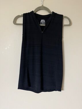 Slazenger Women's Black Sleeveless Zip-Front Tank